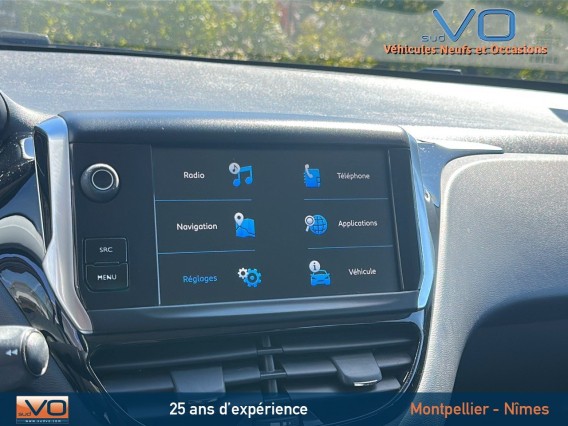 Aperçu de la photo 12 du véhicule PEUGEOT 208