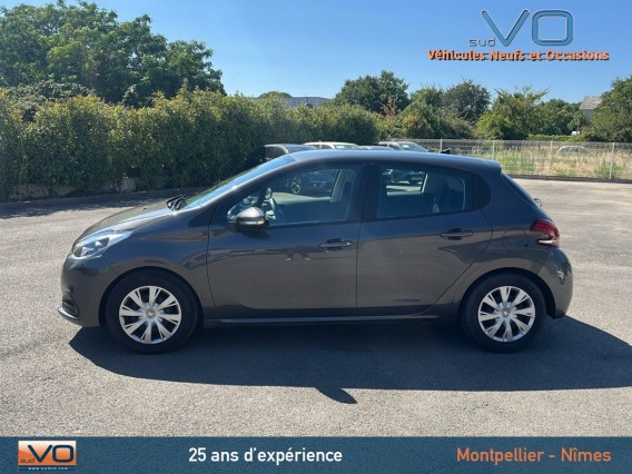 Aperçu de la photo 32 du véhicule PEUGEOT 208