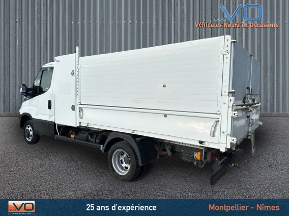 Aperçu de la photo 4 du véhicule IVECO DAILY CHASSIS CABINE