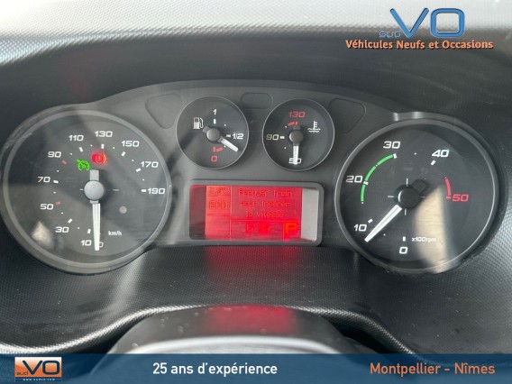 Aperçu de la photo 9 du véhicule IVECO DAILY CHASSIS CABINE