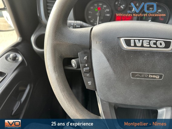 Aperçu de la photo 19 du véhicule IVECO DAILY CHASSIS CABINE