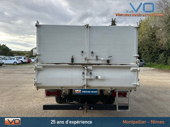 Aperçu de la photo 30 du véhicule IVECO DAILY CHASSIS CABINE