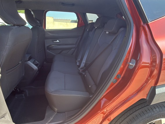Aperçu de la photo 17 du véhicule DACIA DUSTER