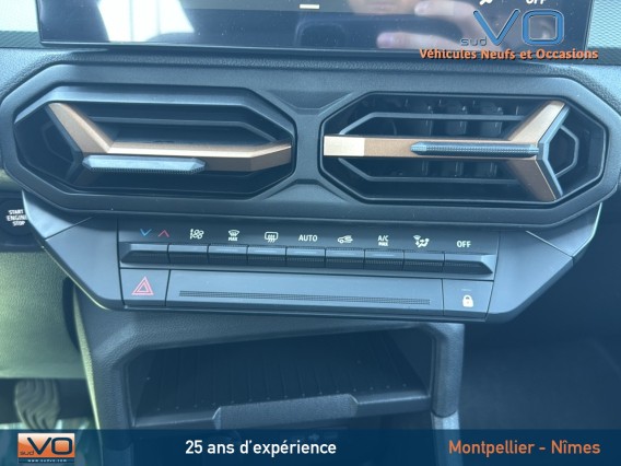 Aperçu de la photo 12 du véhicule DACIA DUSTER