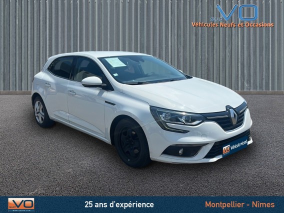 Photo du véhicule RENAULT MEGANE IV BERLINE BUSINESS