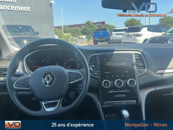 Aperçu de la photo 9 du véhicule RENAULT MEGANE IV BERLINE