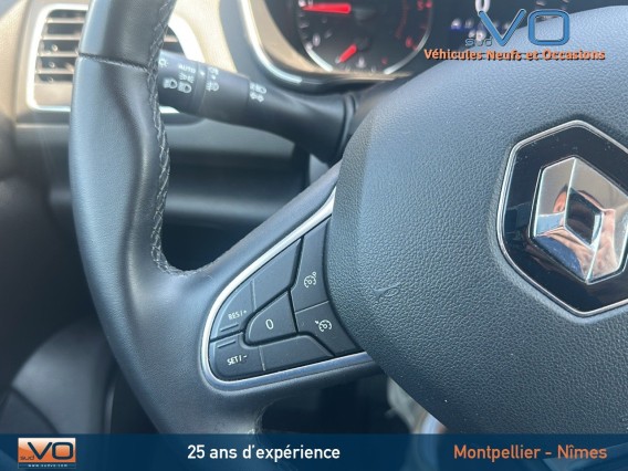 Aperçu de la photo 12 du véhicule RENAULT MEGANE IV BERLINE