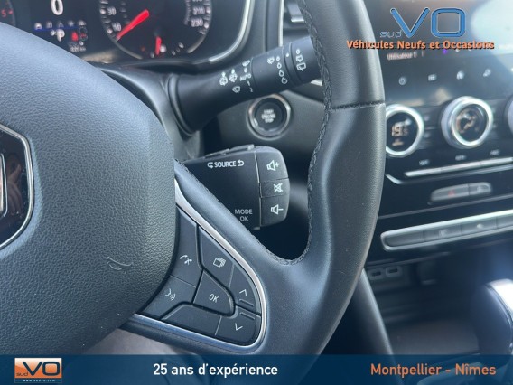 Aperçu de la photo 13 du véhicule RENAULT MEGANE IV BERLINE