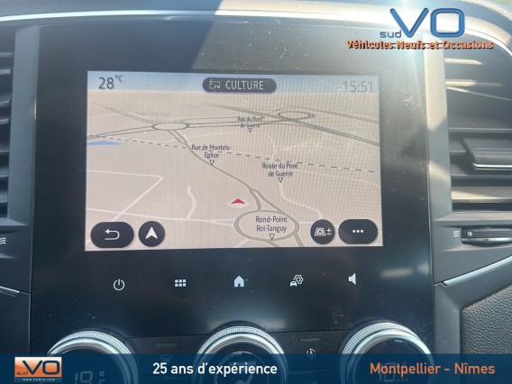 Aperçu de la photo 21 du véhicule RENAULT MEGANE IV BERLINE