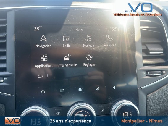 Aperçu de la photo 22 du véhicule RENAULT MEGANE IV BERLINE