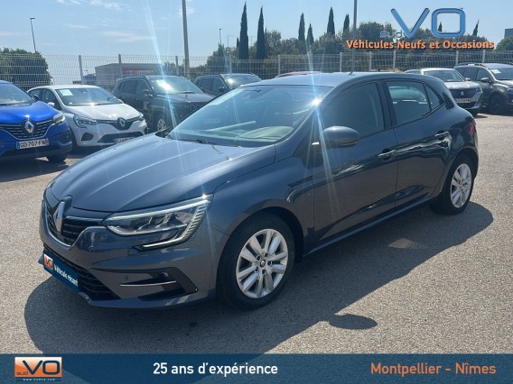 Aperçu de la photo 26 du véhicule RENAULT MEGANE IV BERLINE