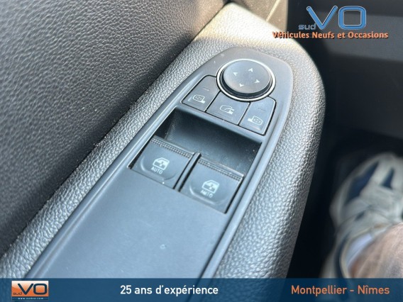 Aperçu de la photo 12 du véhicule RENAULT CLIO V