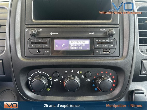 Aperçu de la photo 14 du véhicule RENAULT TRAFIC FOURGON