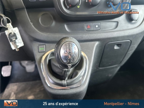Aperçu de la photo 16 du véhicule RENAULT TRAFIC FOURGON