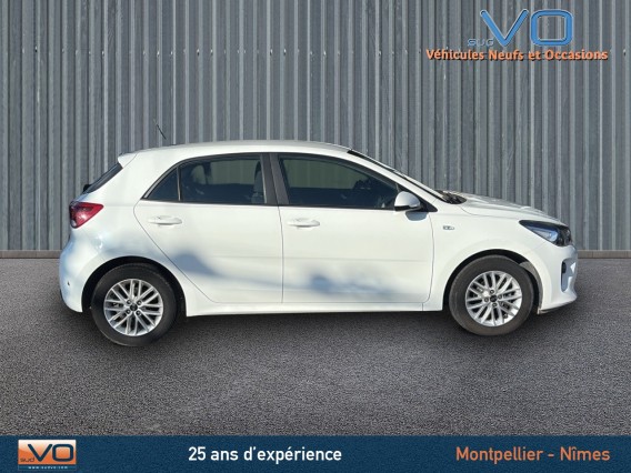 Aperçu de la photo 8 du véhicule KIA RIO