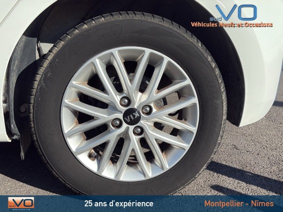 Aperçu de la photo 19 du véhicule KIA RIO