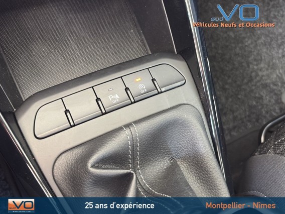 Aperçu de la photo 24 du véhicule KIA RIO