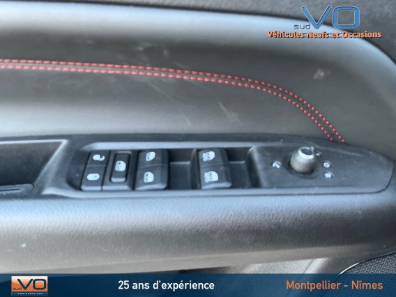 Aperçu de la photo 18 du véhicule JEEP COMPASS