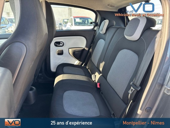 Aperçu de la photo 17 du véhicule RENAULT TWINGO III