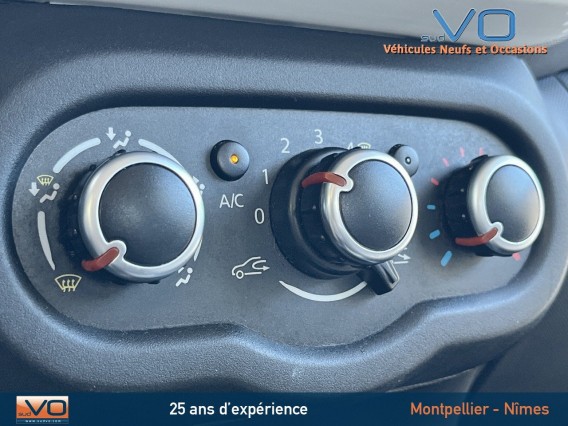 Aperçu de la photo 14 du véhicule RENAULT TWINGO III