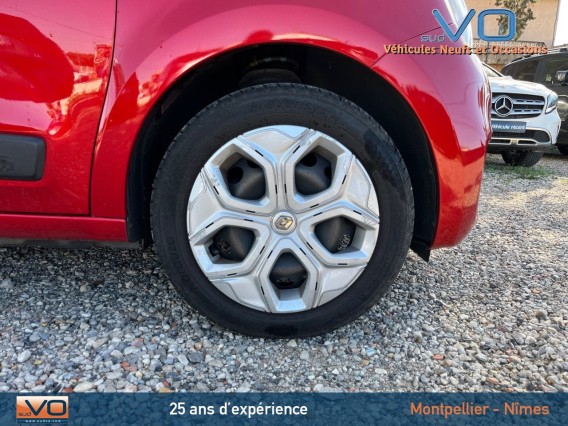 Aperçu de la photo 19 du véhicule RENAULT TWINGO III