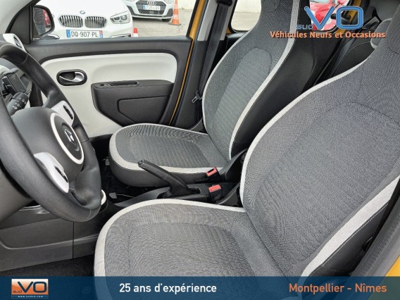 Aperçu de la photo 16 du véhicule RENAULT TWINGO III
