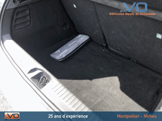 Aperçu de la photo 18 du véhicule RENAULT CLIO V