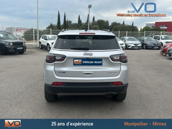 Aperçu de la photo 31 du véhicule JEEP COMPASS