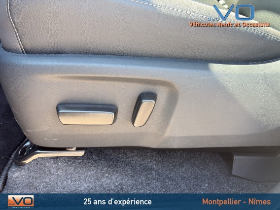 Aperçu de la photo 22 du véhicule TOYOTA HILUX DOUBLE CABINE