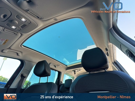 Aperçu de la photo 23 du véhicule RENAULT GRAND SCENIC IV