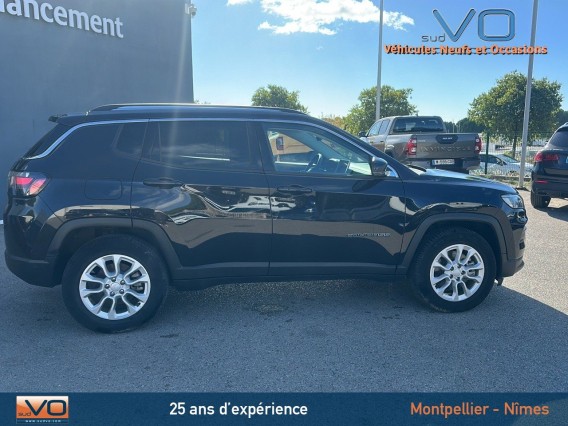 Aperçu de la photo 32 du véhicule JEEP COMPASS
