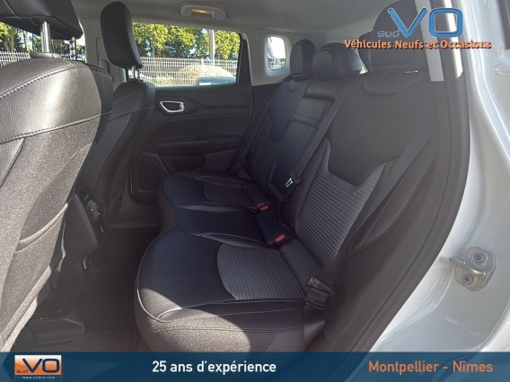Aperçu de la photo 17 du véhicule JEEP COMPASS