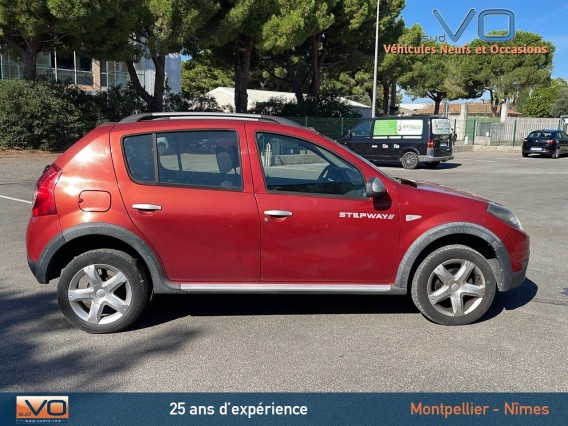 Aperçu de la photo 30 du véhicule DACIA SANDERO
