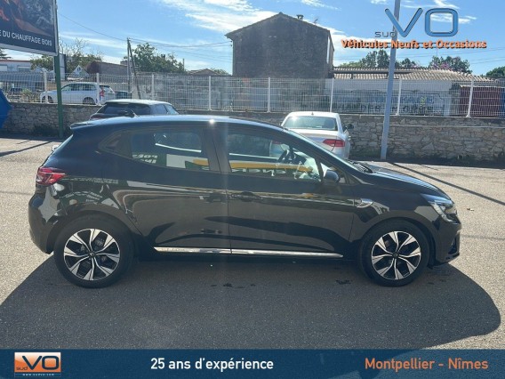 Aperçu de la photo 32 du véhicule RENAULT CLIO V