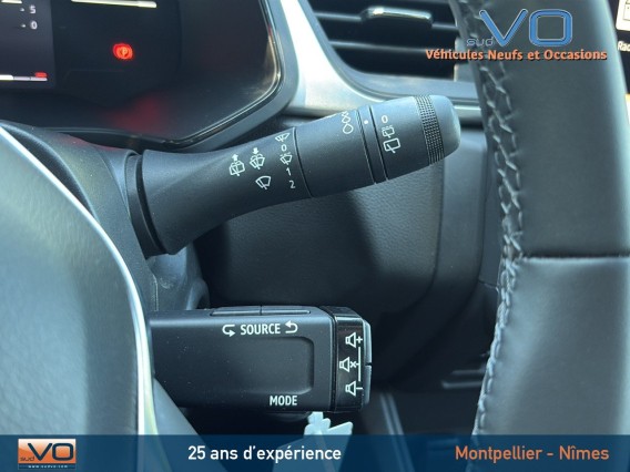 Aperçu de la photo 24 du véhicule RENAULT CAPTUR