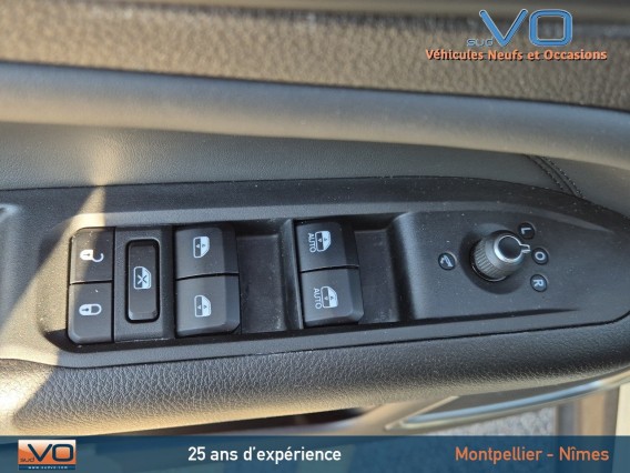Aperçu de la photo 21 du véhicule JEEP COMPASS