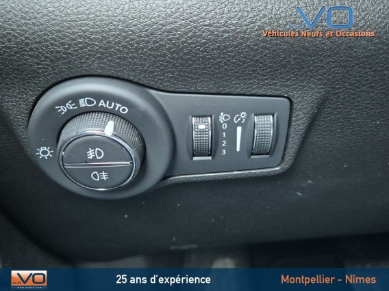 Aperçu de la photo 22 du véhicule JEEP COMPASS