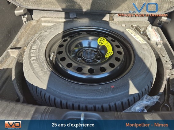 Aperçu de la photo 28 du véhicule JEEP COMPASS