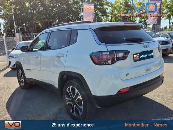 Aperçu de la photo 34 du véhicule JEEP COMPASS