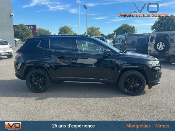 Aperçu de la photo 37 du véhicule JEEP COMPASS