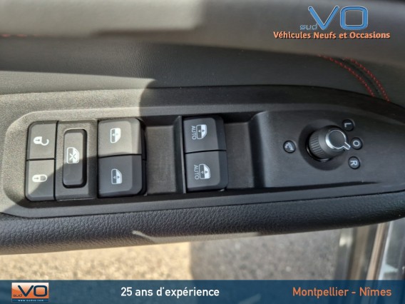 Aperçu de la photo 24 du véhicule JEEP COMPASS