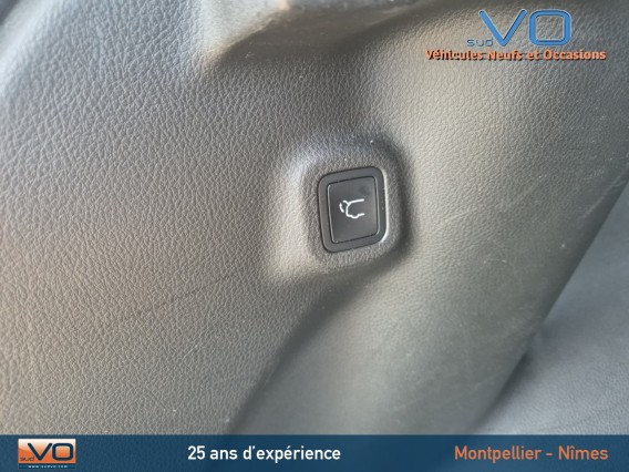 Aperçu de la photo 28 du véhicule JEEP COMPASS