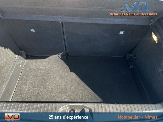 Aperçu de la photo 18 du véhicule RENAULT CLIO V