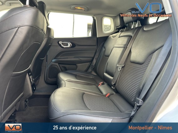 Aperçu de la photo 16 du véhicule JEEP COMPASS
