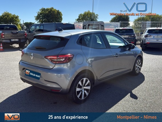 Aperçu de la photo 32 du véhicule RENAULT CLIO V