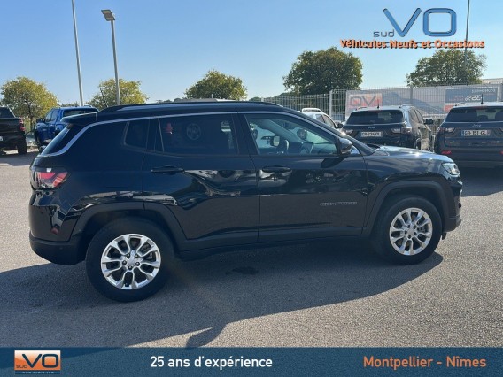 Aperçu de la photo 41 du véhicule JEEP COMPASS