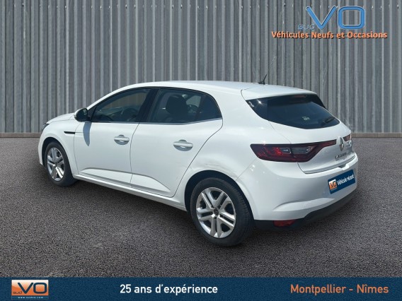 Aperçu de la photo 5 du véhicule RENAULT MEGANE IV BERLINE BUSINESS