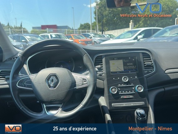 Aperçu de la photo 9 du véhicule RENAULT MEGANE IV BERLINE BUSINESS