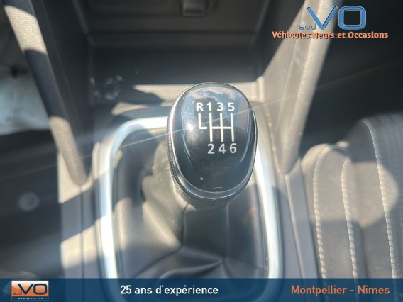 Aperçu de la photo 15 du véhicule RENAULT MEGANE IV BERLINE BUSINESS