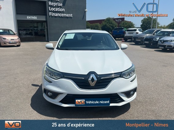 Aperçu de la photo 24 du véhicule RENAULT MEGANE IV BERLINE BUSINESS